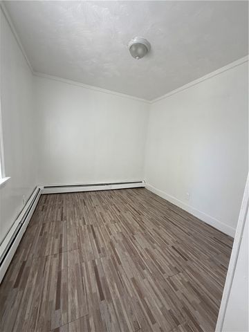 98 Northrup Avenue, Providence, RI 02904