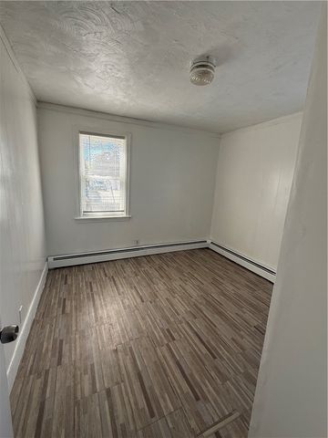 98 Northrup Avenue, Providence, RI 02904