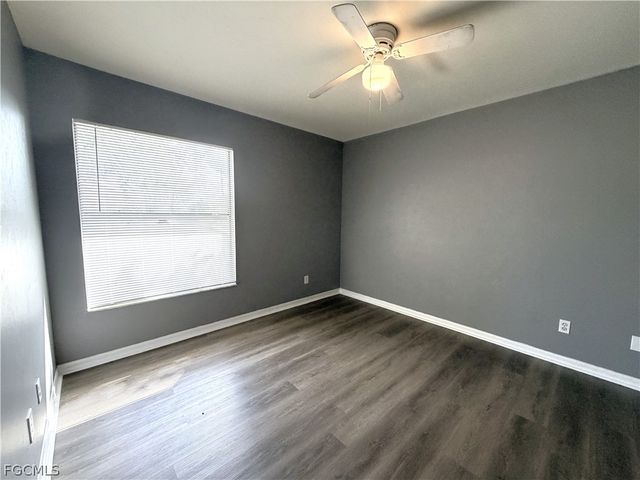 1127 Diplomat PKWY E, Cape Coral, FL 33909