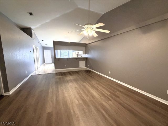 1127 Diplomat PKWY E, Cape Coral, FL 33909