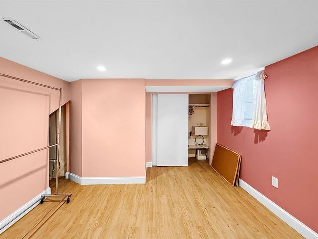 32 Fenley St, Revere, MA 02151