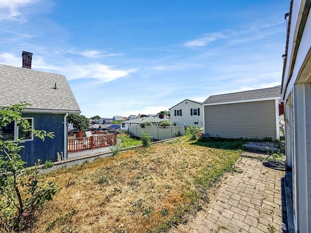 32 Fenley St, Revere, MA 02151