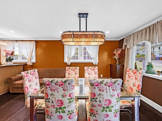 32 Fenley St, Revere, MA 02151