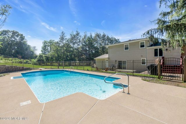 159 Priscilla Drive, Lincroft, NJ 07738