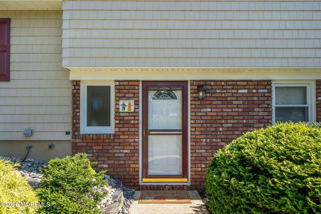 159 Priscilla Drive, Lincroft, NJ 07738