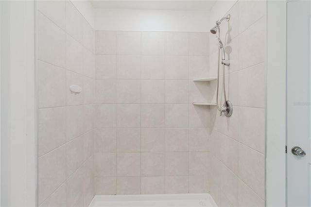 1458 AUSTIN STREET, Winter Haven, FL 33884