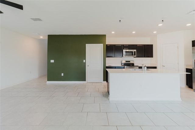 1458 AUSTIN STREET, Winter Haven, FL 33884