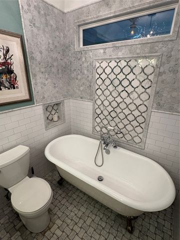 15471 Victoria, Huntington Beach, CA 92647