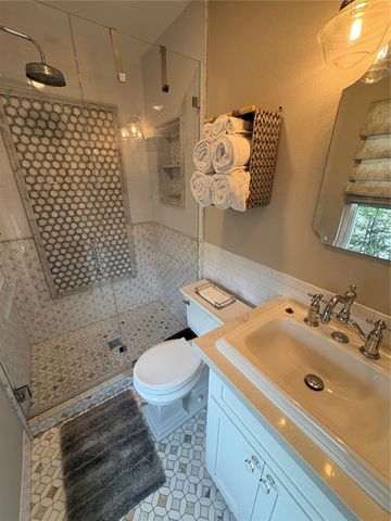 15471 Victoria, Huntington Beach, CA 92647