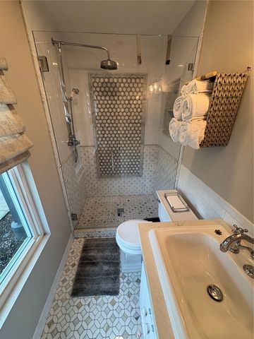 15471 Victoria, Huntington Beach, CA 92647