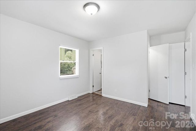 4324 Hidden Valley Road, Charlotte, NC 28213