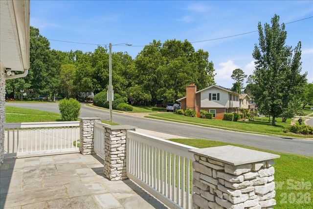 4324 Hidden Valley Road, Charlotte, NC 28213