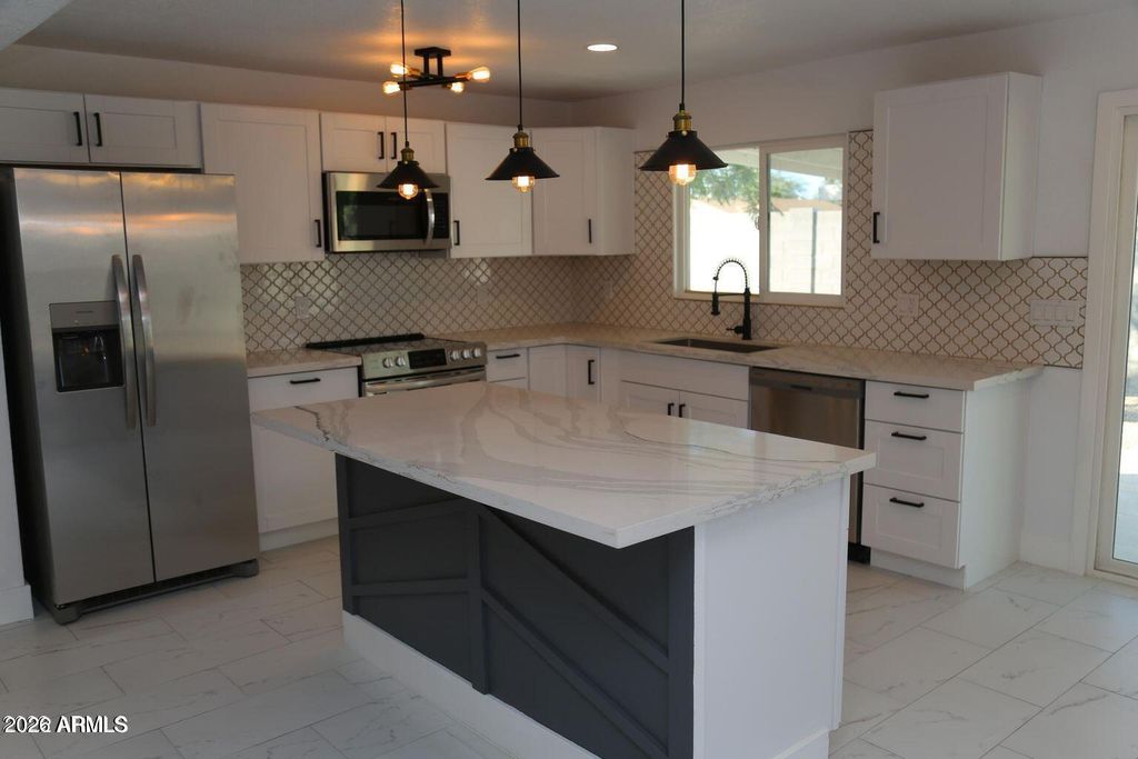 15244 N 38TH Street, Phoenix, AZ 85032 — photo 2