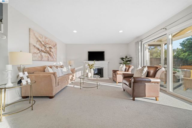 435 El Caminito, Livermore, CA 94550
