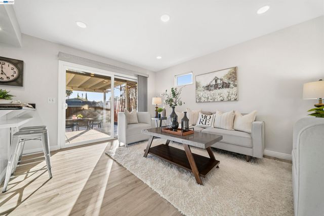 435 El Caminito, Livermore, CA 94550