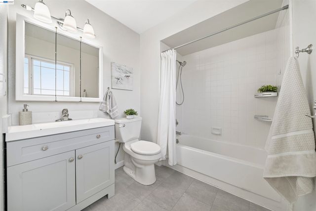 435 El Caminito, Livermore, CA 94550