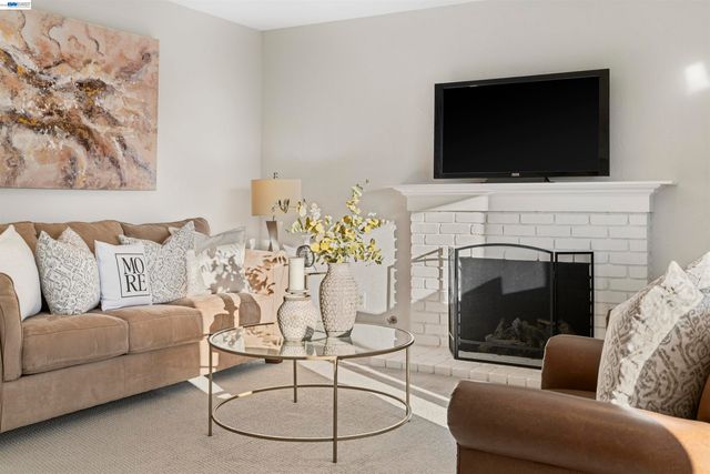 435 El Caminito, Livermore, CA 94550