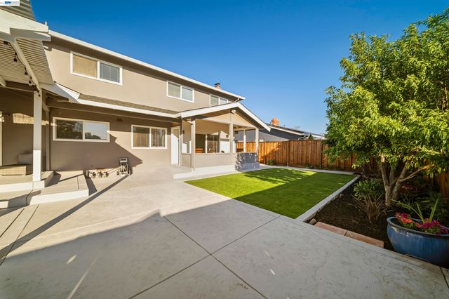 435 El Caminito, Livermore, CA 94550