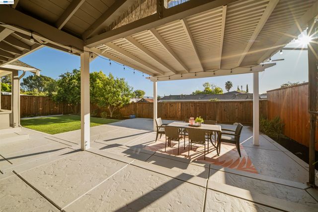 435 El Caminito, Livermore, CA 94550