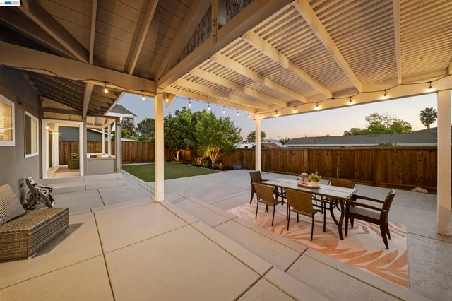 435 El Caminito, Livermore, CA 94550