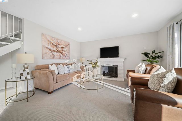 435 El Caminito, Livermore, CA 94550