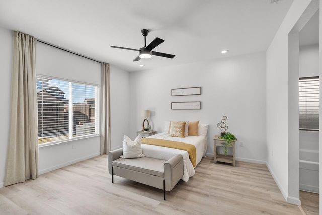 292 Postma St, Manteca, CA 95337