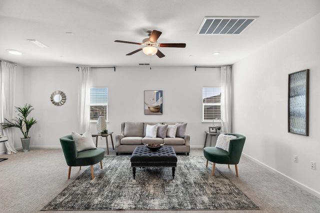 292 Postma St, Manteca, CA 95337