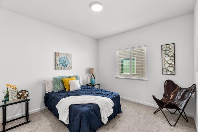 292 Postma St, Manteca, CA 95337