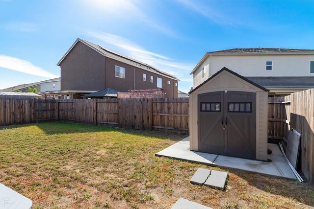 292 Postma St, Manteca, CA 95337