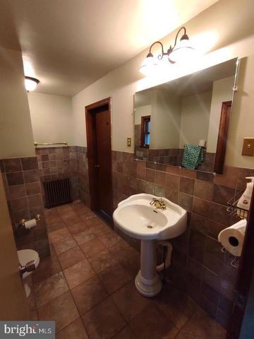 7813 BRADSHAW RD, Upper Falls, MD 21156