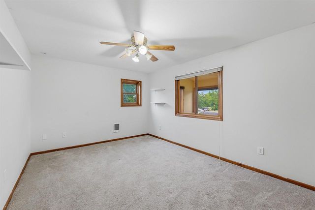 995 BIRCH TREE LANE, Fond Du Lac, WI 54935