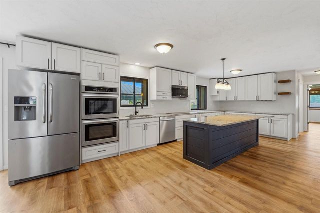 995 BIRCH TREE LANE, Fond Du Lac, WI 54935