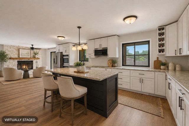 995 BIRCH TREE LANE, Fond Du Lac, WI 54935