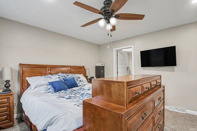 17682 Bentwood Drive, Goshen, IN 46526