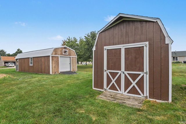 17682 Bentwood Drive, Goshen, IN 46526