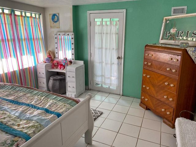 3812 N Fm 356, Onalaska, TX 77360
