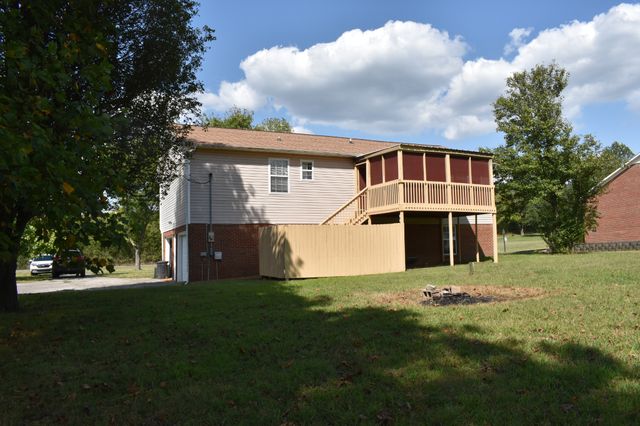 926 Cranford Hollow Rd, Columbia, TN 38401