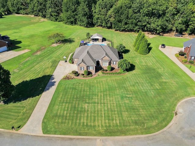 145 Gentle Ln, Gaffney, SC 29341