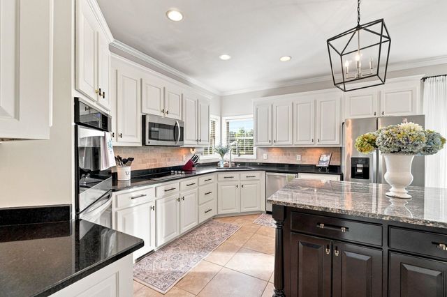 145 Gentle Ln, Gaffney, SC 29341