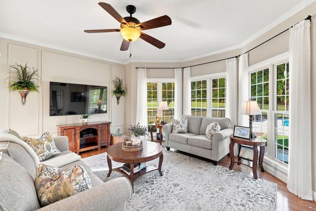 145 Gentle Ln, Gaffney, SC 29341