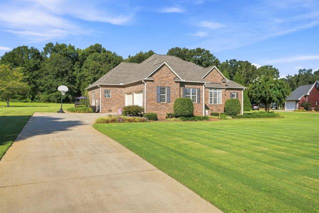 145 Gentle Ln, Gaffney, SC 29341
