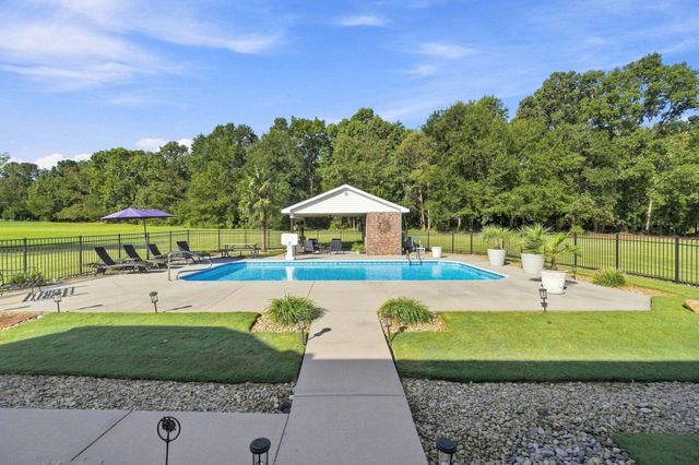 145 Gentle Ln, Gaffney, SC 29341