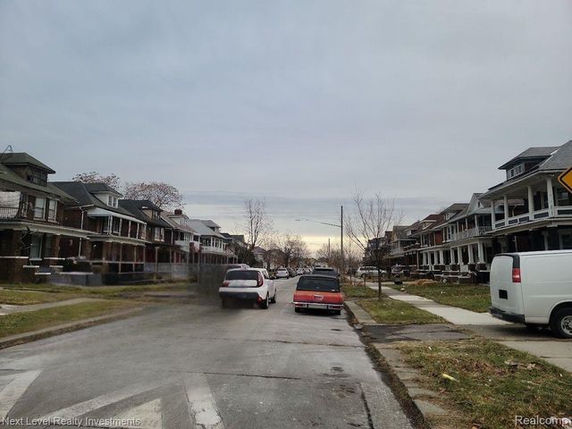 7435 Churchill Street, Detroit, MI 48206