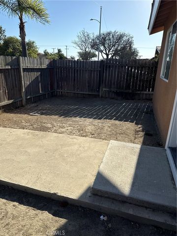 16607 Lucia Lane, Huntington Beach, CA 92647