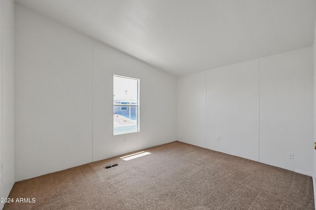 8601 N 103rd Avenue Lot 160, Peoria, AZ 85345