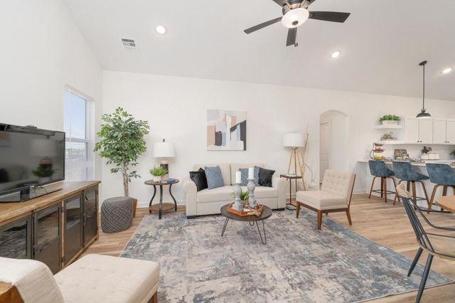 2156 E Elk Ridge Ave, Goddard, KS 67052