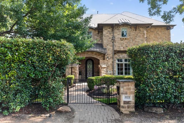 4424 Glenleigh Drive, Dallas, TX 75220
