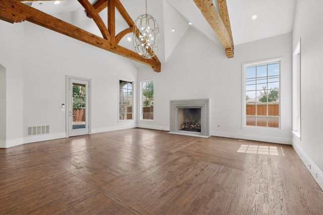 4424 Glenleigh Drive, Dallas, TX 75220