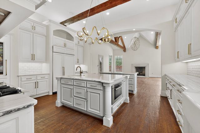 4424 Glenleigh Drive, Dallas, TX 75220