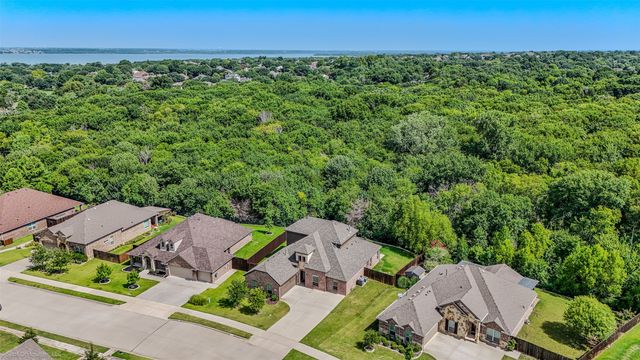 1006 Lombard Drive, Rockwall, TX 75087